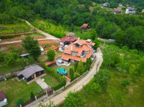 Mountain Garden House